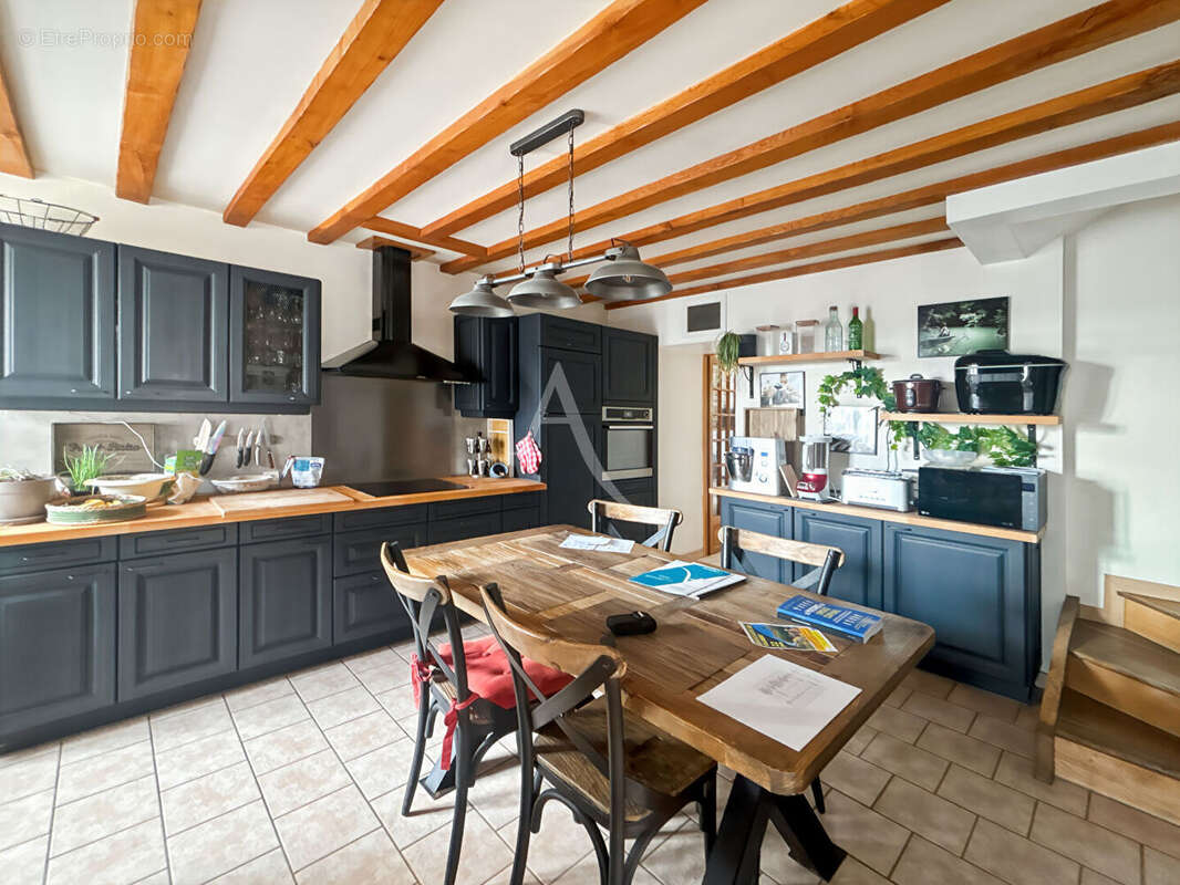 Maison à CHAUMES-EN-BRIE