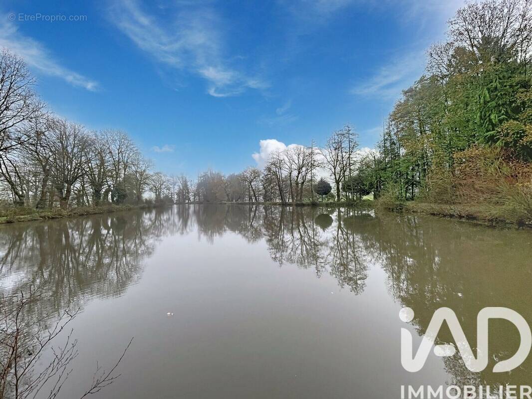 Photo 1 - Terrain à MELESSE