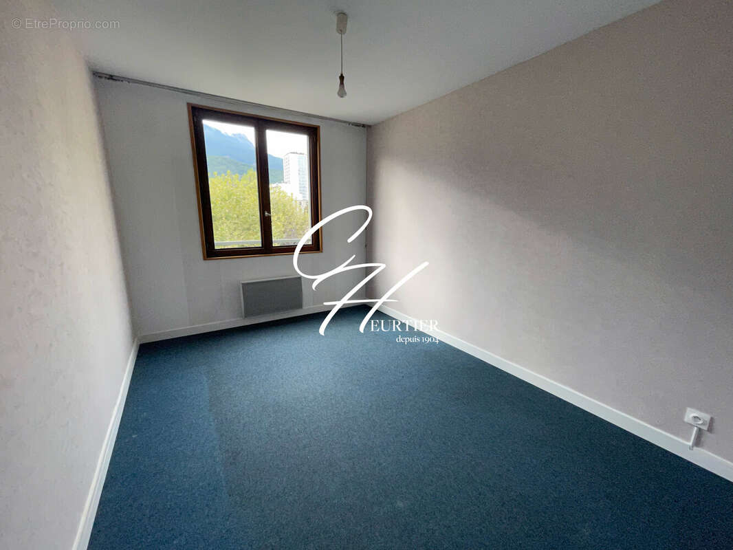 Appartement à ECHIROLLES