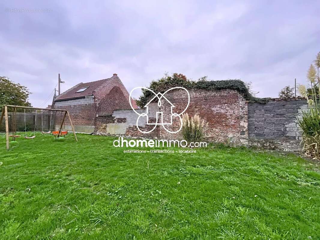 Maison à ROOST-WARENDIN