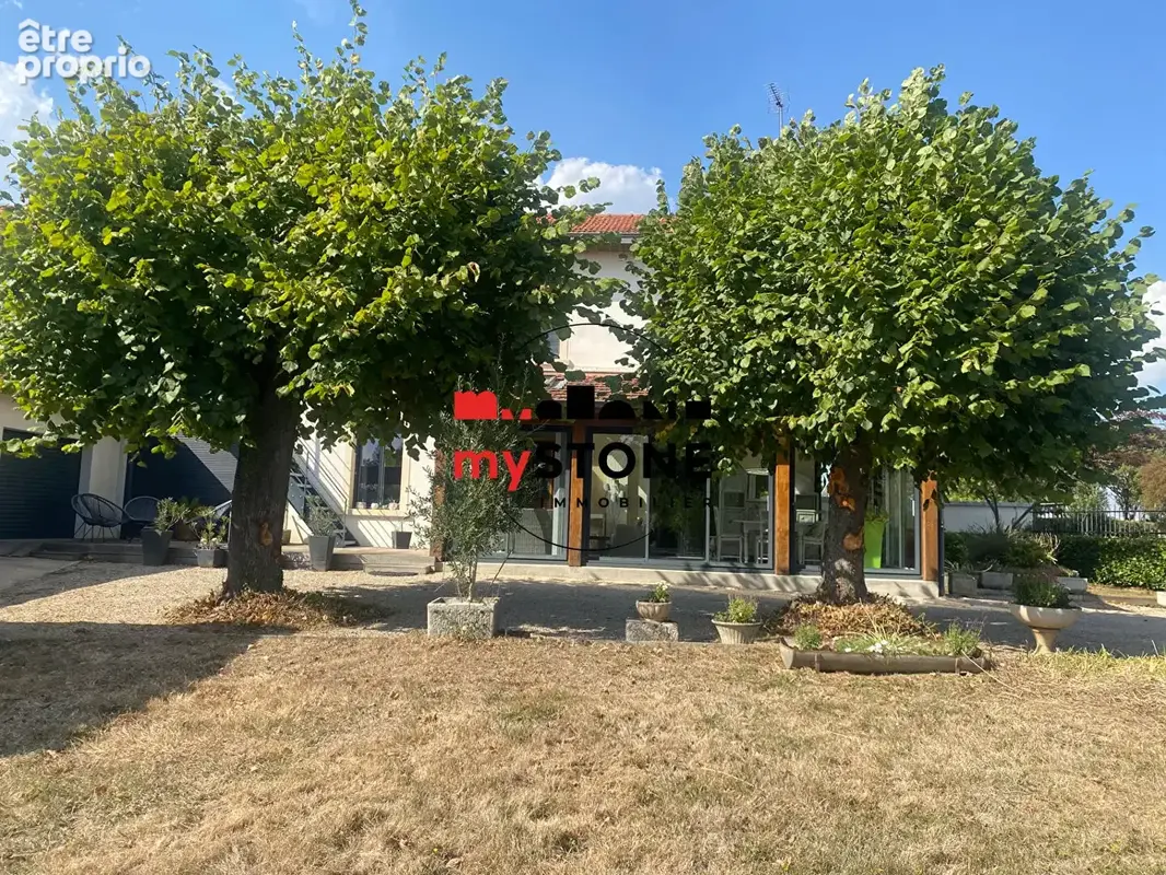 SAVIGNEUX - maison 135 m²  avec Veranda- 4 chambres- sur 1000 m² de terrain - photo 16