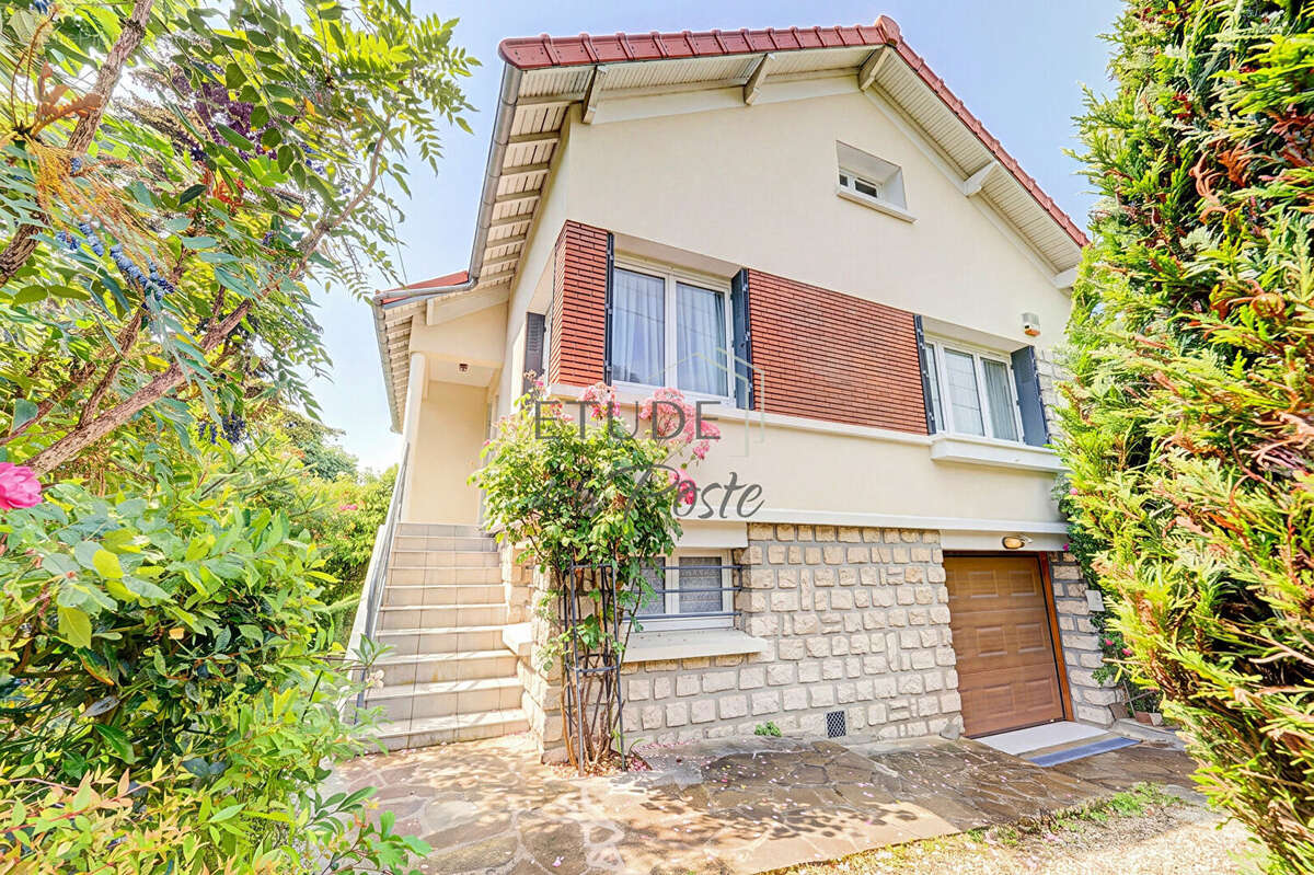 Maison de charme coeur de ville 100m2 à vendre à Brunoy - Réf. 411 - photo 12