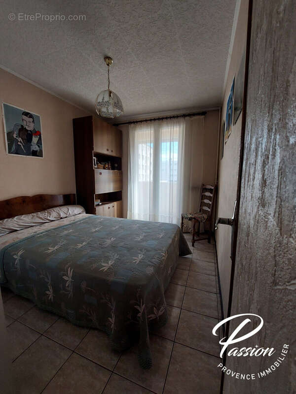 Appartement à SALON-DE-PROVENCE