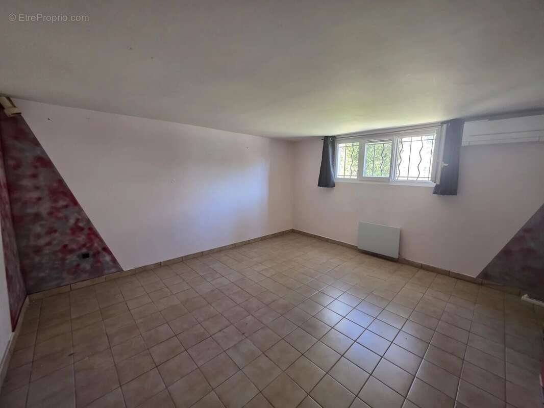Maison à LE TEIL