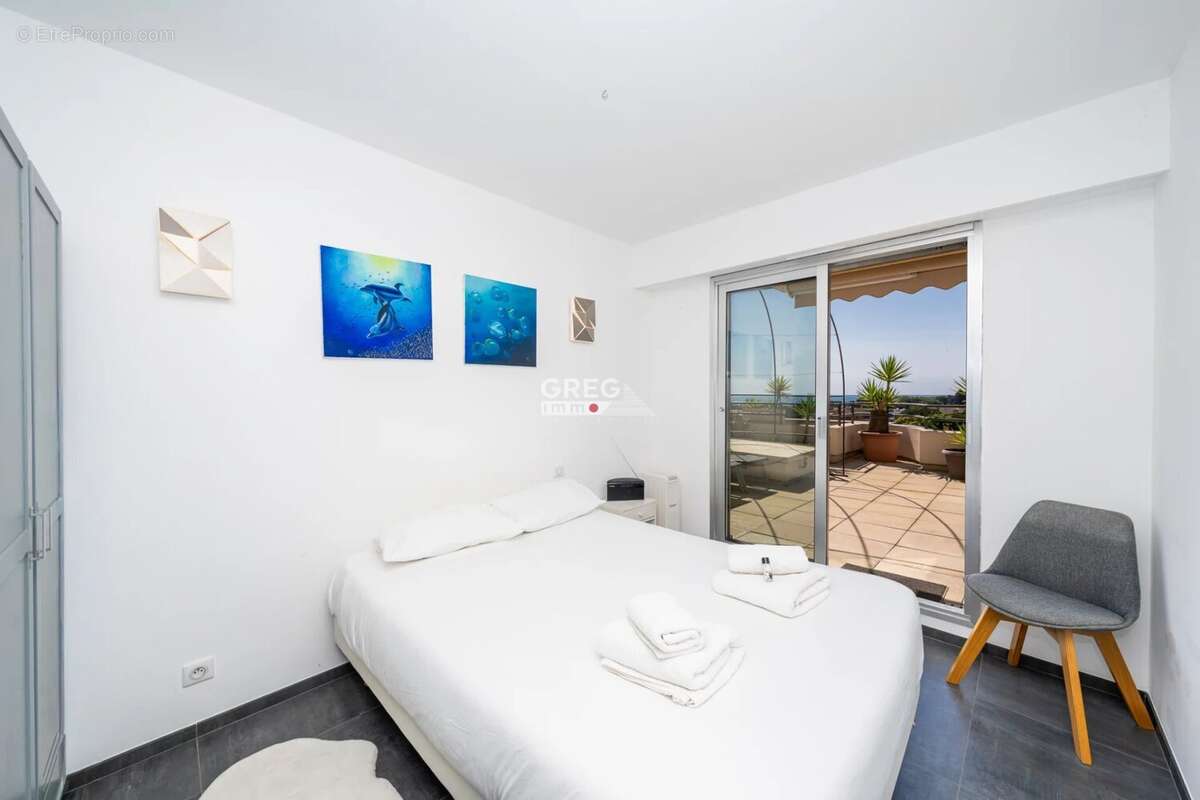 Appartement à VILLENEUVE-LOUBET