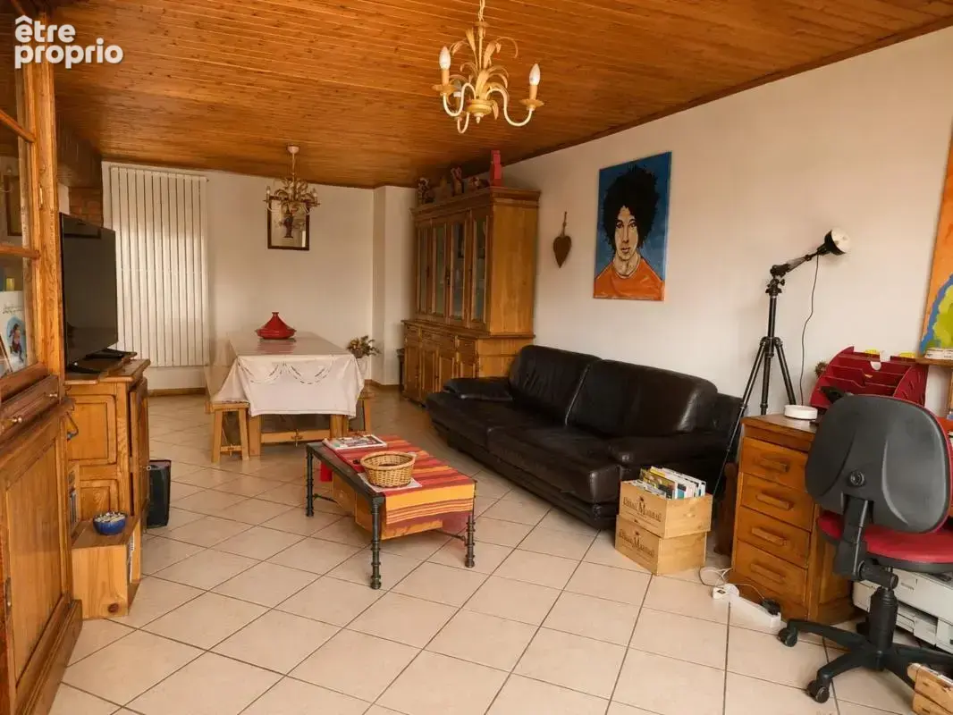 Maison de bourg avec terrasse et vue dégagée – Beaumont (63110) - photo 7
