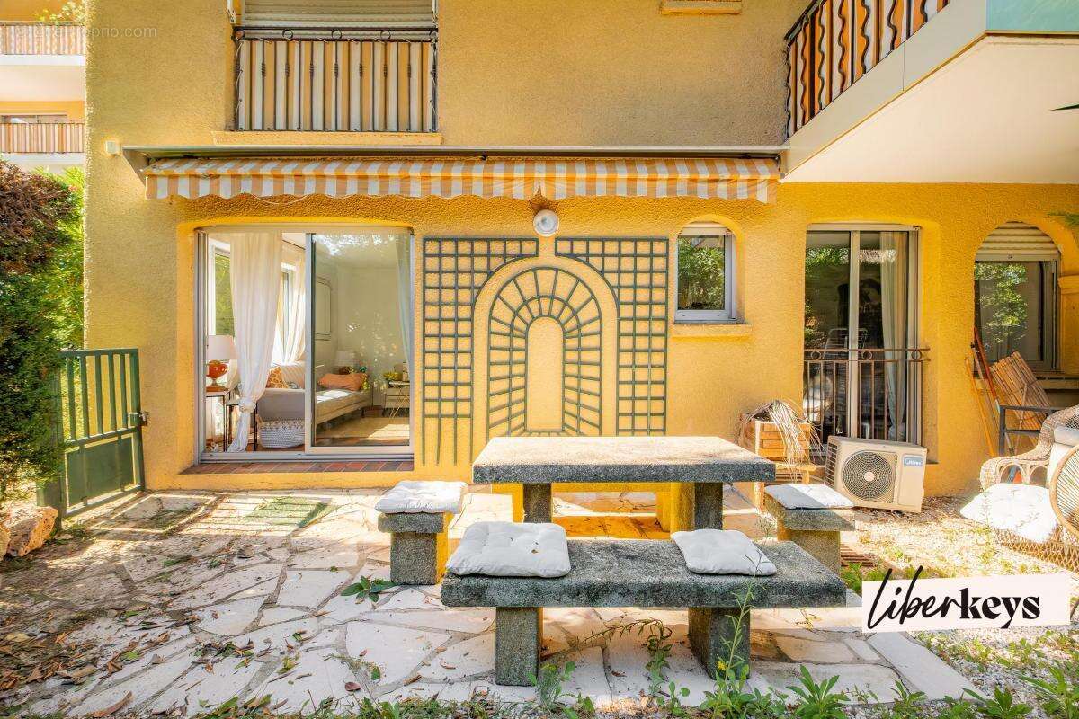 Appartement à SAINT-TROPEZ