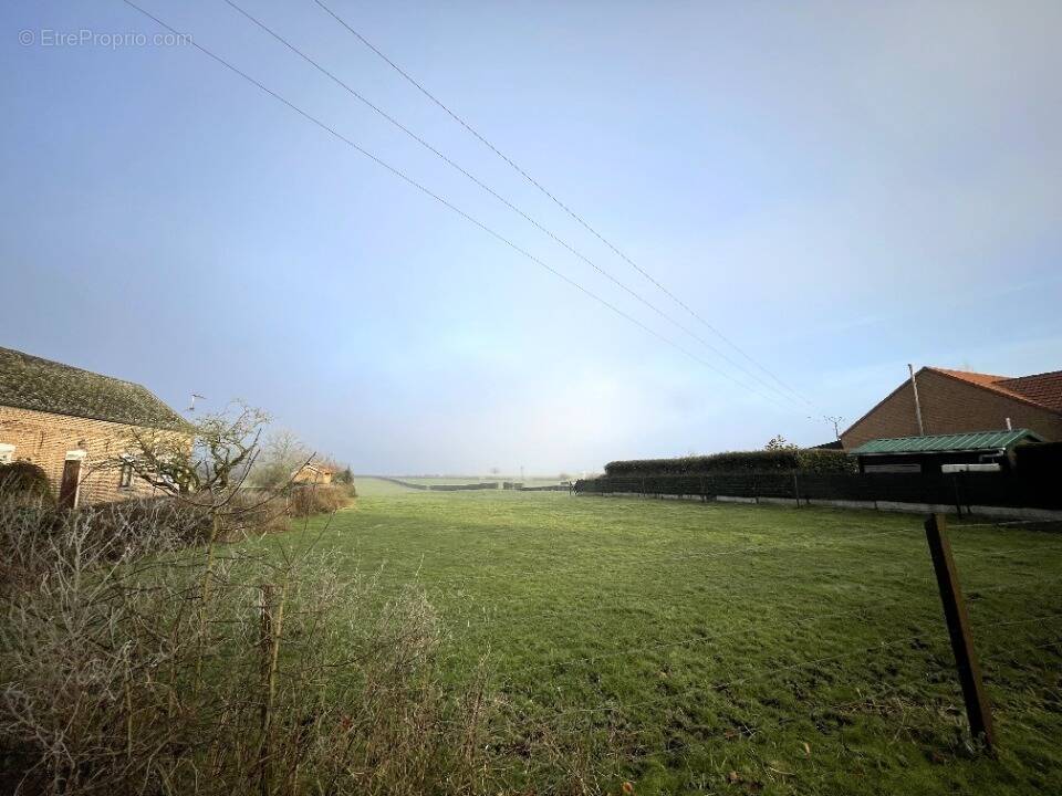 Terrain à ROOST-WARENDIN