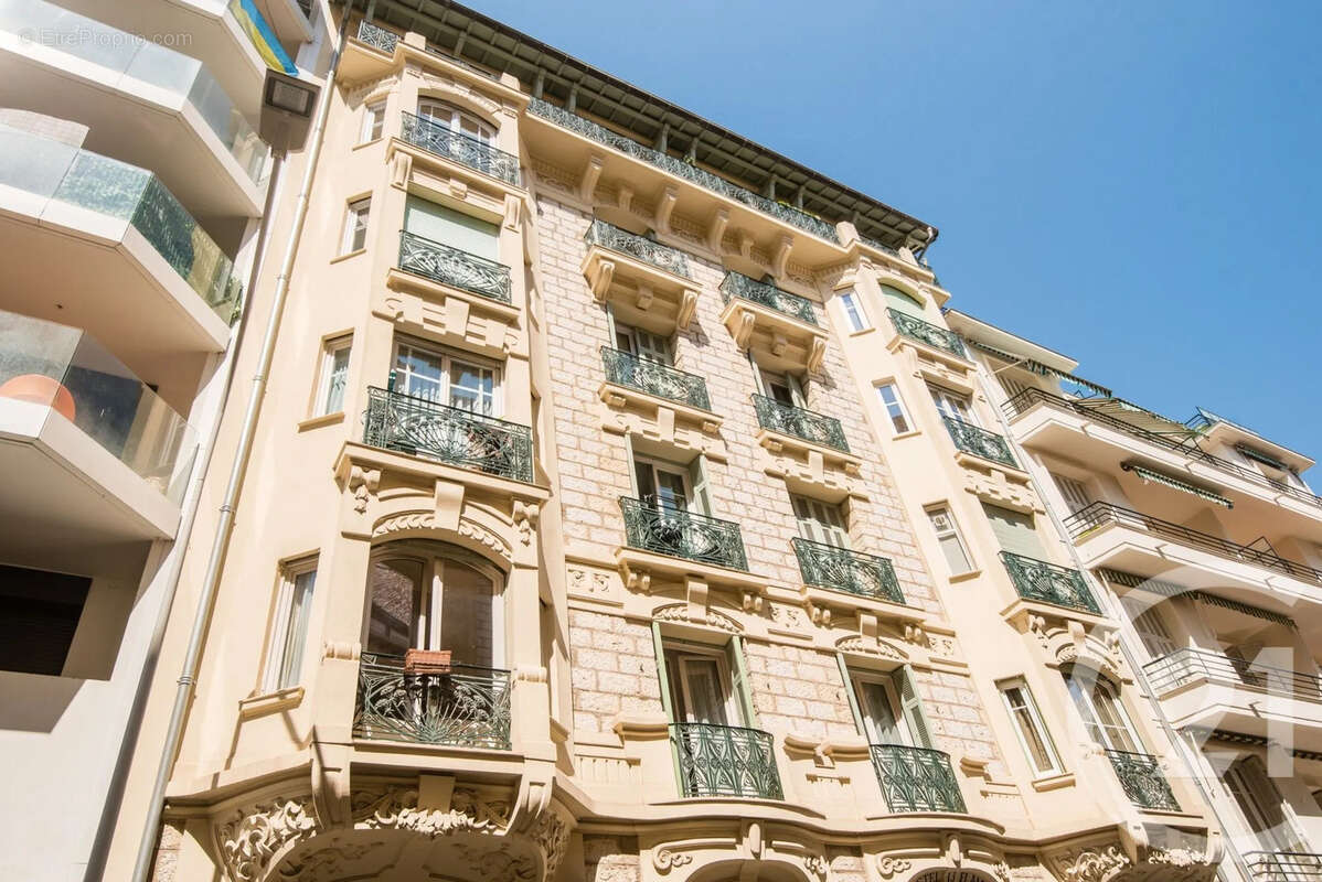 Appartement 76 m² à Nice  - photo 14