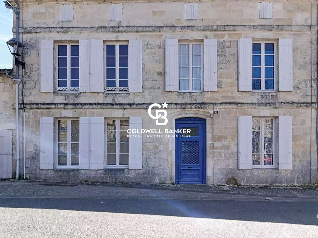Maison à PONS