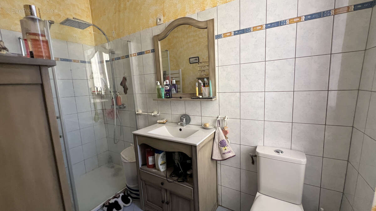 Commerce à MONTFORT-L&#039;AMAURY