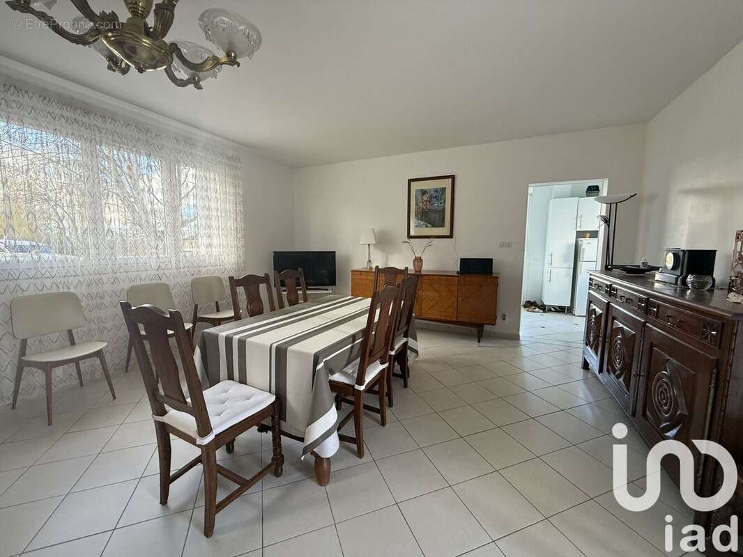 Photo 8 - Maison à VARENNES