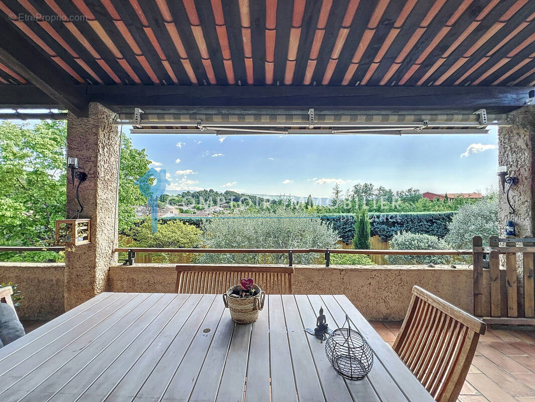 Maison à GARGAS