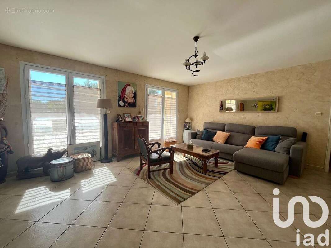 Photo 2 - Maison à COURSAN