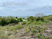 Terrain à LE VAUCLIN