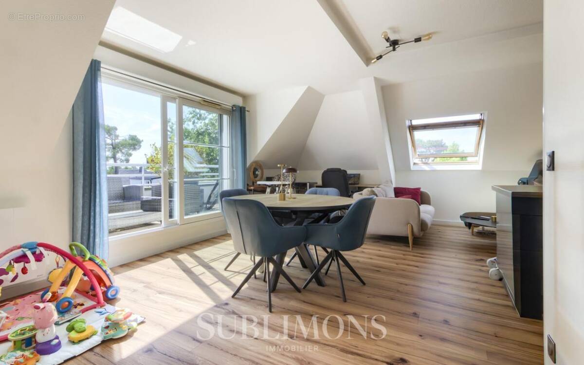 Bel appartement Dernier étage avec terrasse - photo 1