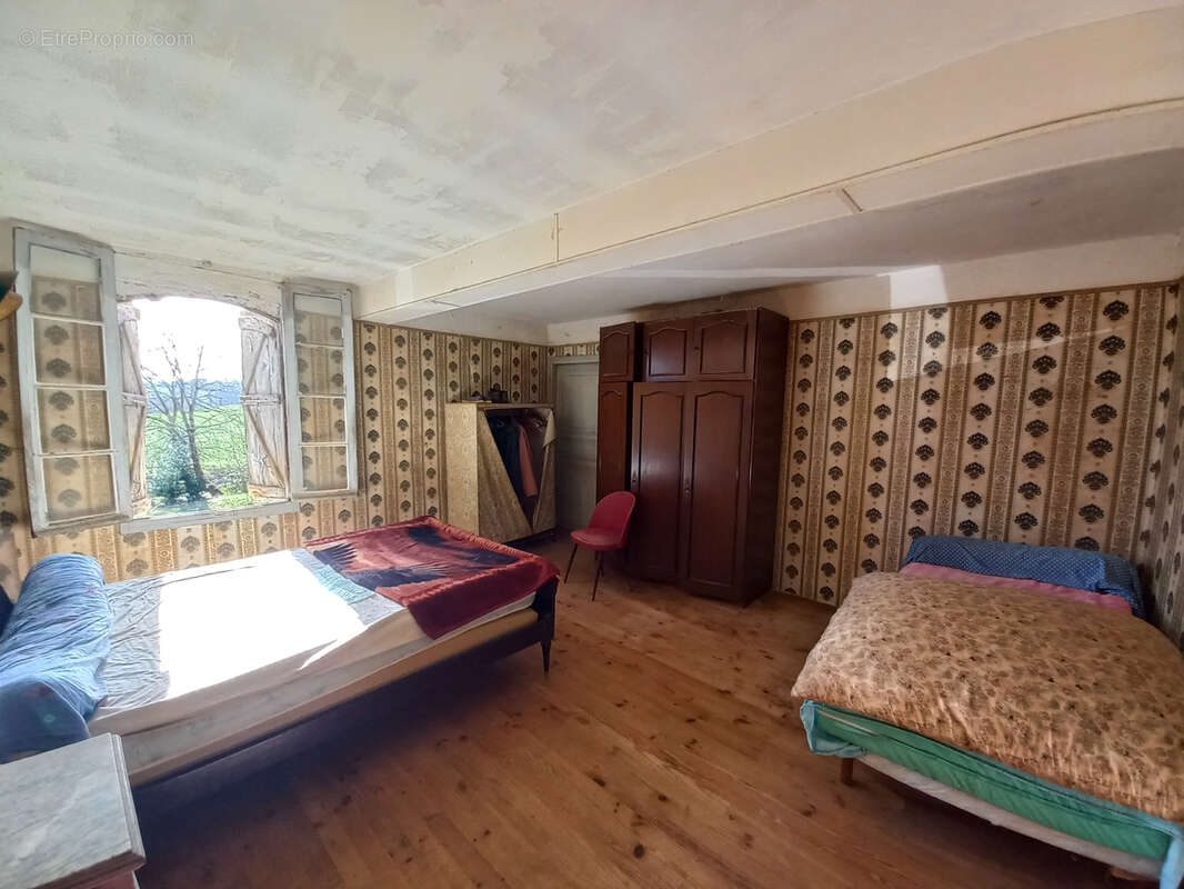 Maison à MIRANDE