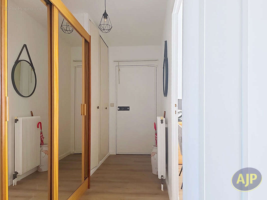 Arcachon Aiguillon T2 traversant 49m² - photo 11