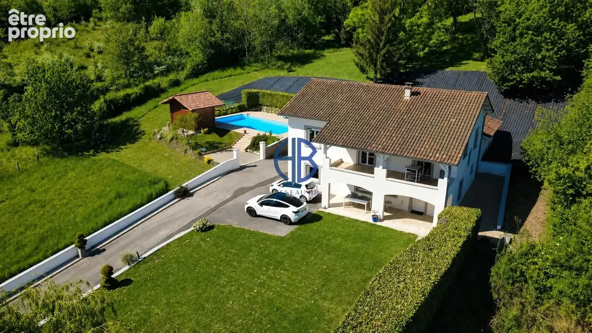 Maison Cessieu 7 pièce(s) 160 m2 - photo 3