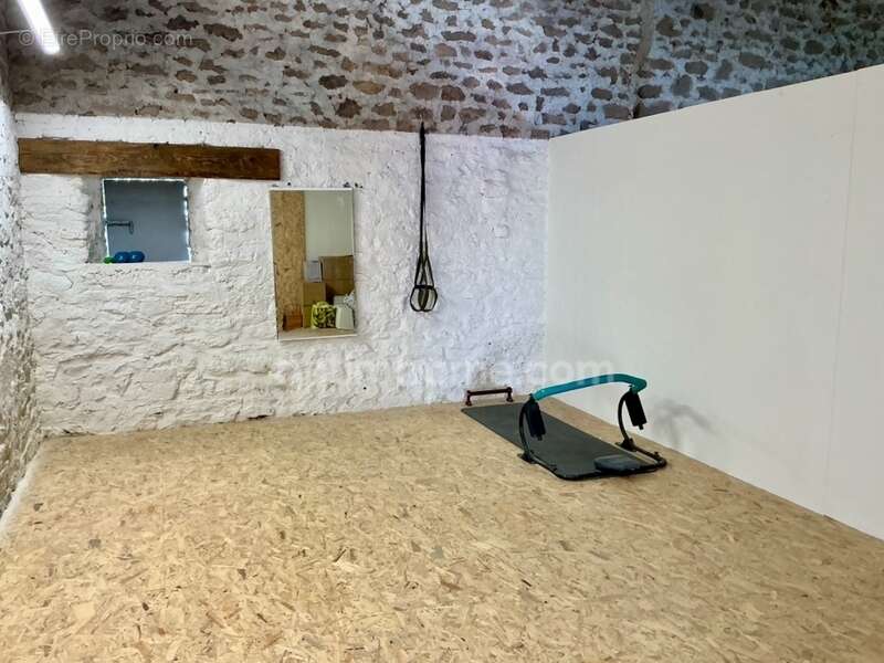 Maison à CROZANT