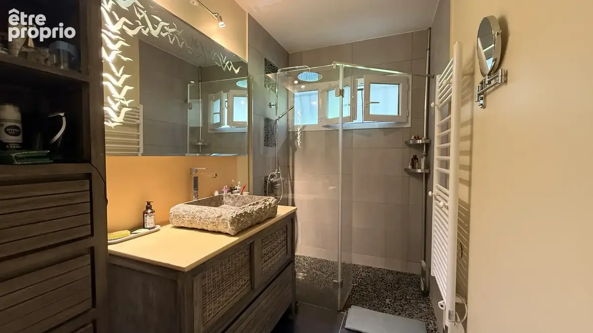 Maison familiale 7 pièces sur une belle parcelle arborée de 1 195 m2 - photo 10