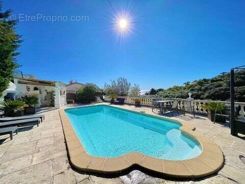 Maison 194 m² à Antibes  - photo 3