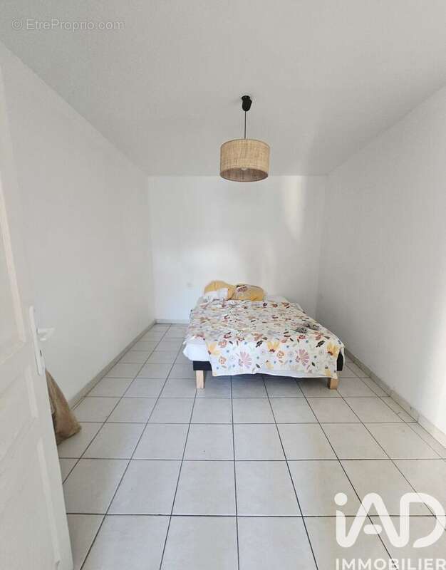 Photo 9 - Appartement à MARSEILLE-14E