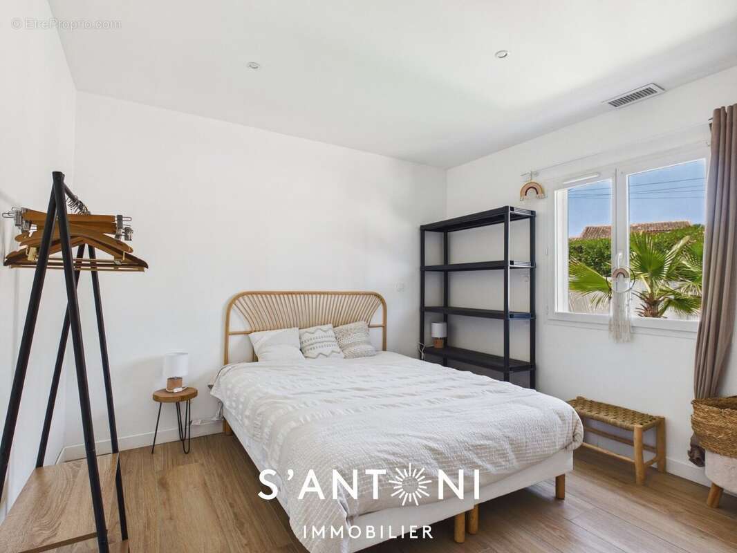 Le grau d'agde- maison t4 de 128m² - garage - terrasse - piscine - terrain de 580m². - photo 12