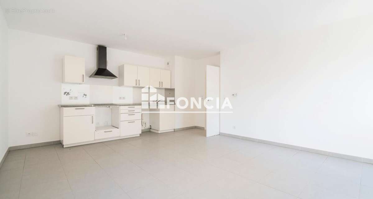 Appartement à MARSEILLE-9E