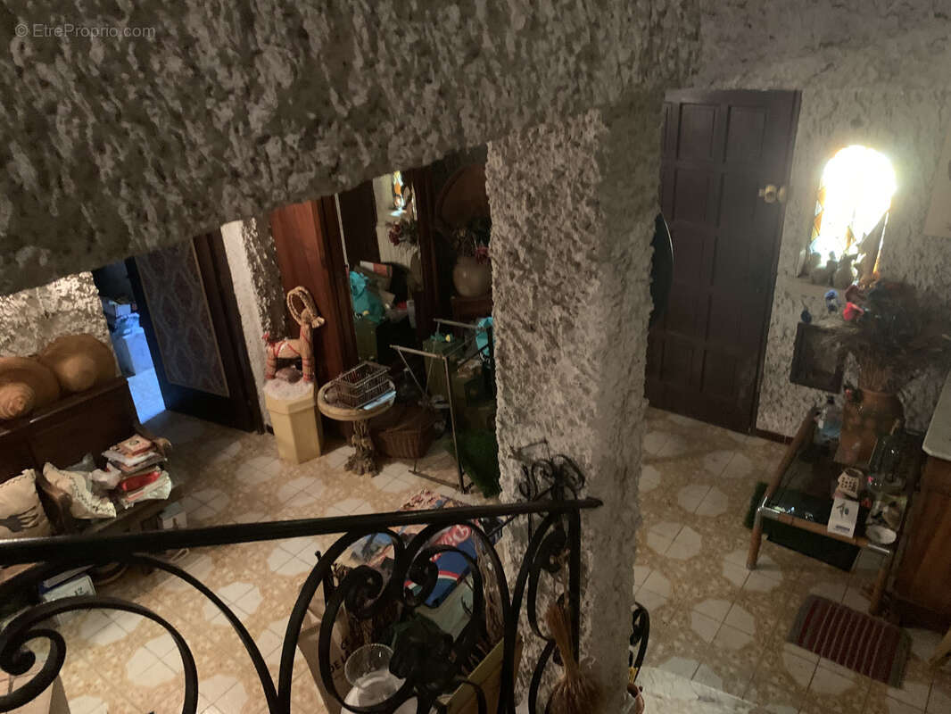 AVIGNON : Grande maison familiale - photo 10