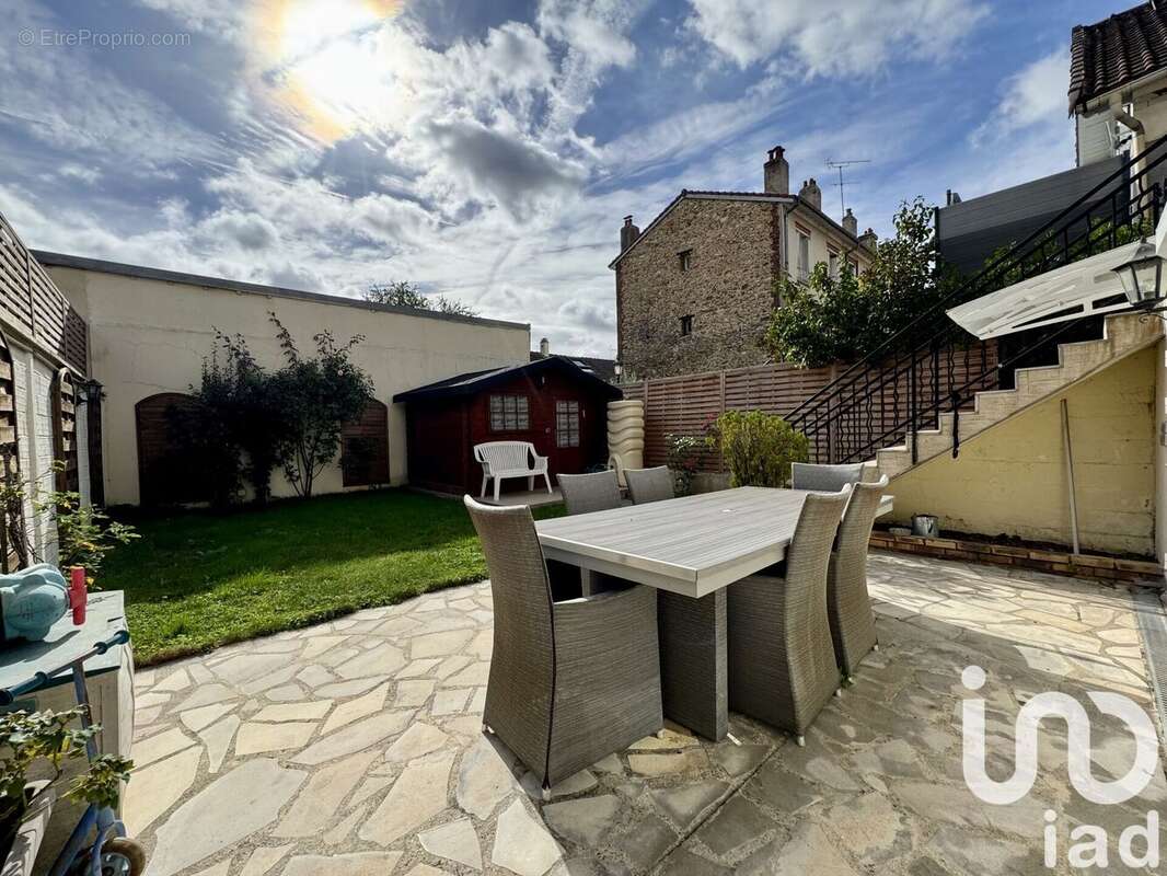 Photo 3 - Maison à LES PAVILLONS-SOUS-BOIS