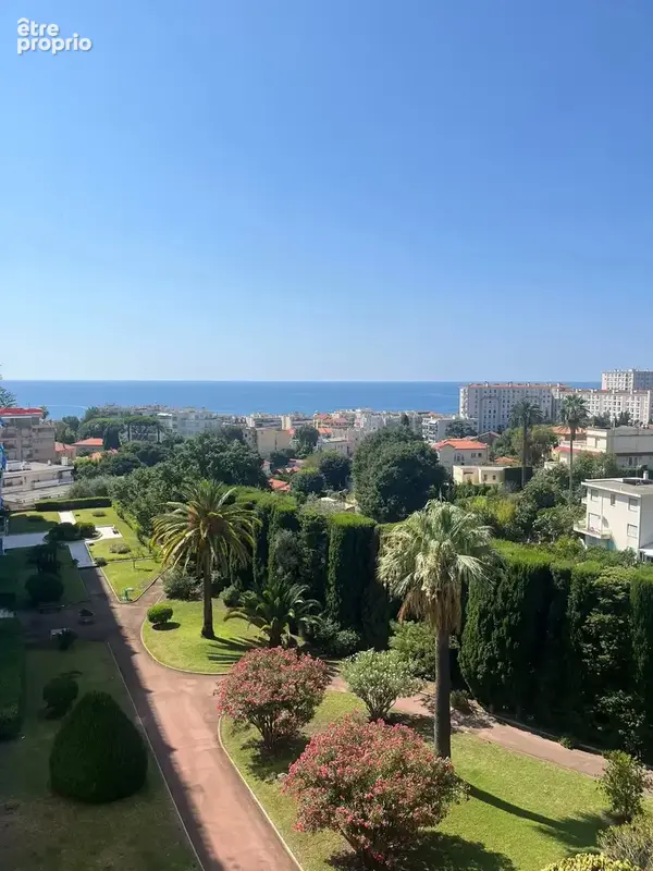 Appartement lumineux 2 pièces avec vue mer à Fabron - photo 1