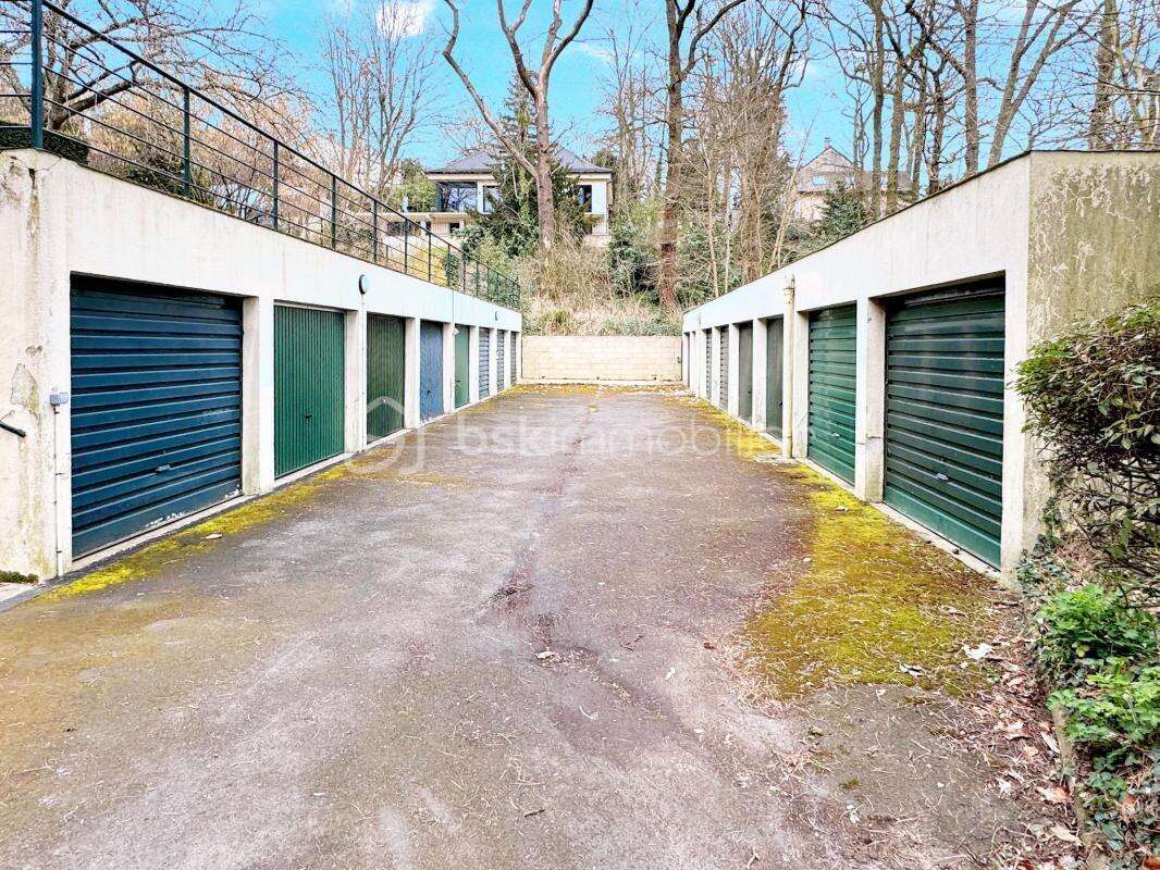 Appartement à LE PLESSIS-ROBINSON