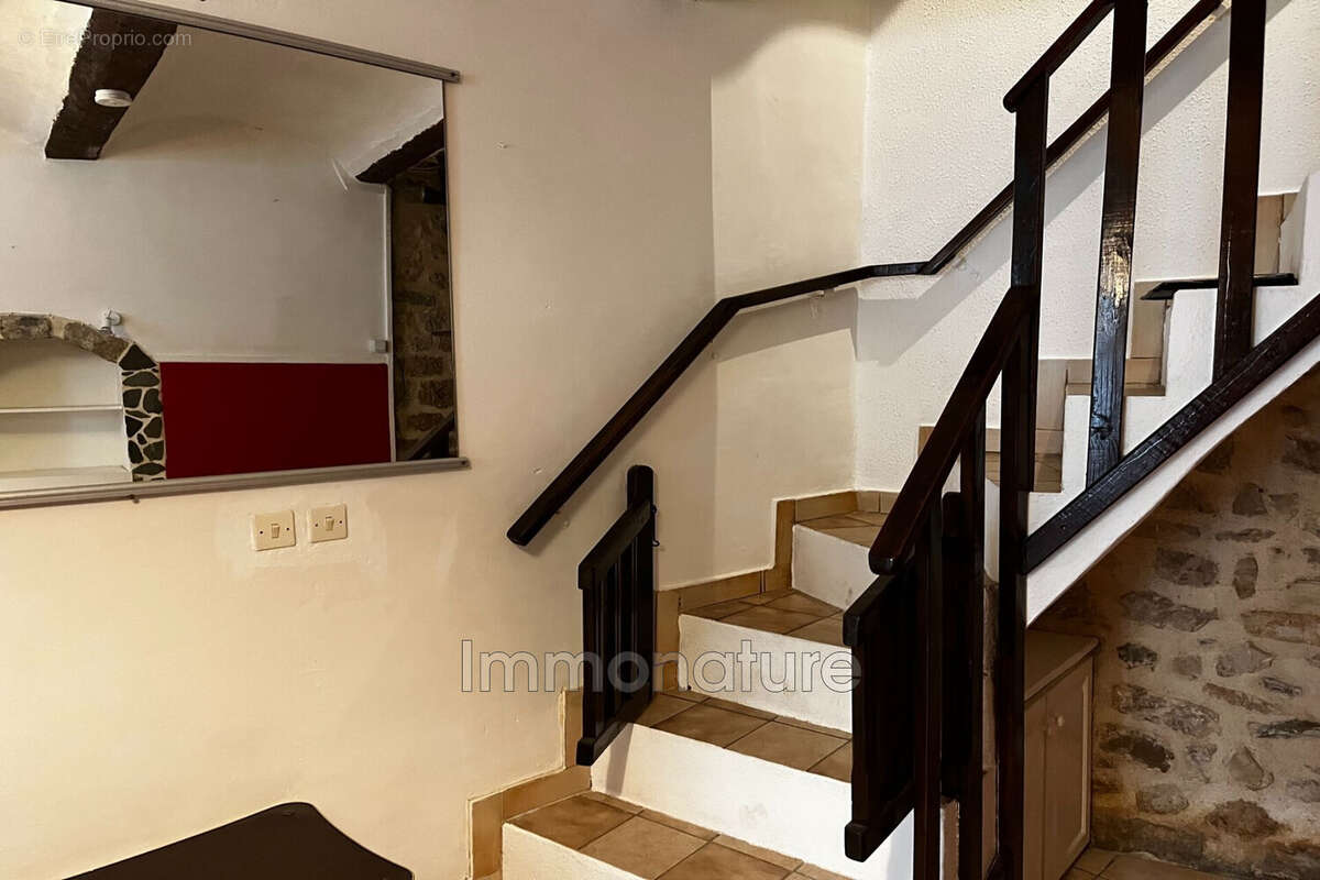 Appartement à GANGES