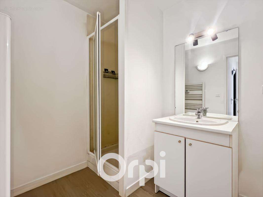 Appartement À Vendre - photo 7
