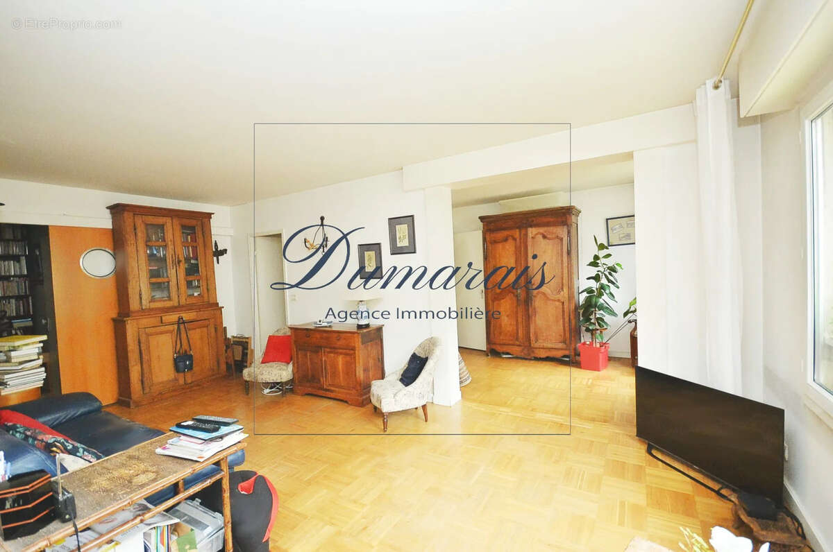 Appartement à PARIS-12E