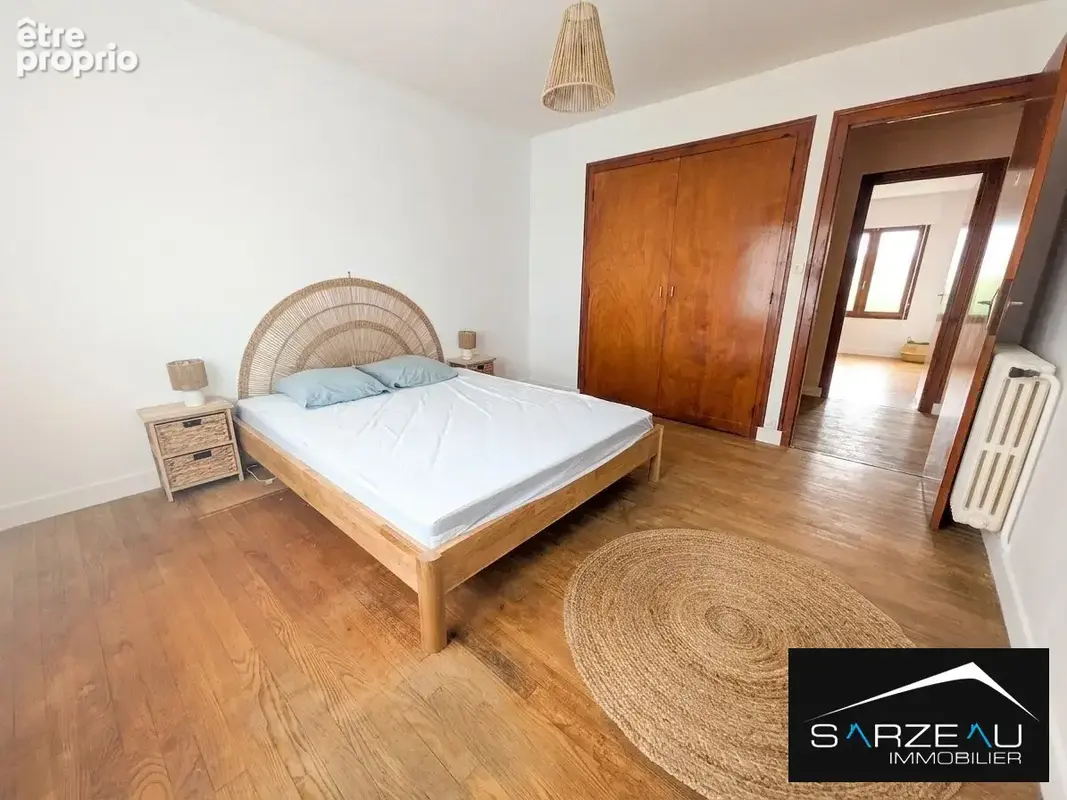Maison 119 m² à Le Tour-Du-Parc  - photo 8
