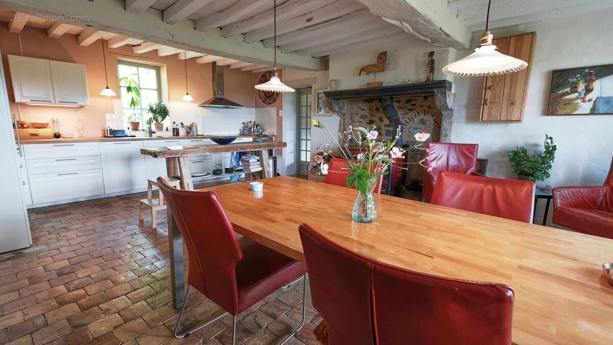 Maison à VILLAPOURCON