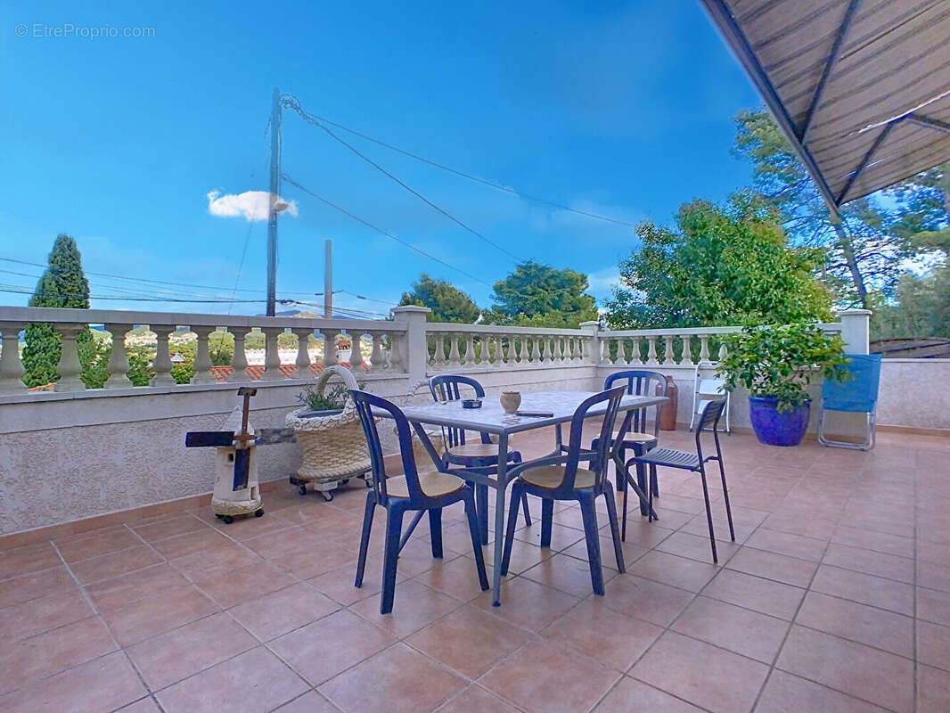 Maison à MARSEILLE-13E