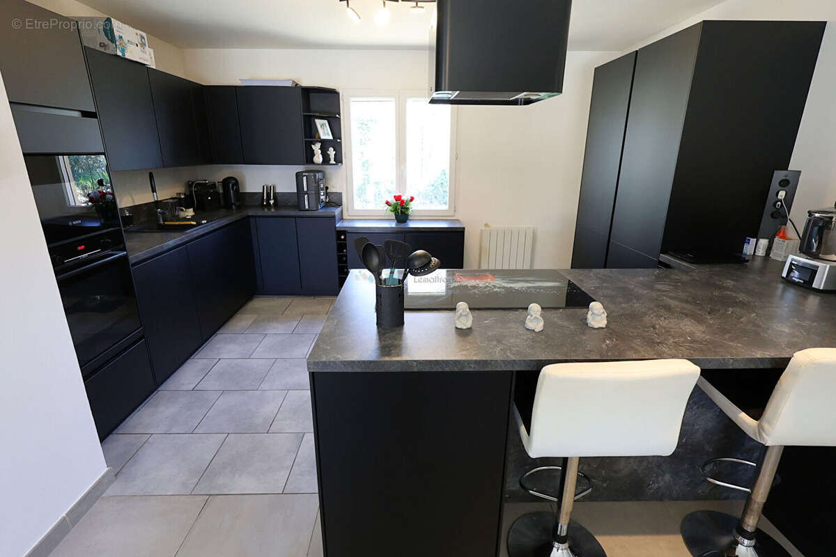 Maison Saint Cezaire Sur Siagne de 120 m² avec un terrain de 1606 m² avec piscine - photo 13