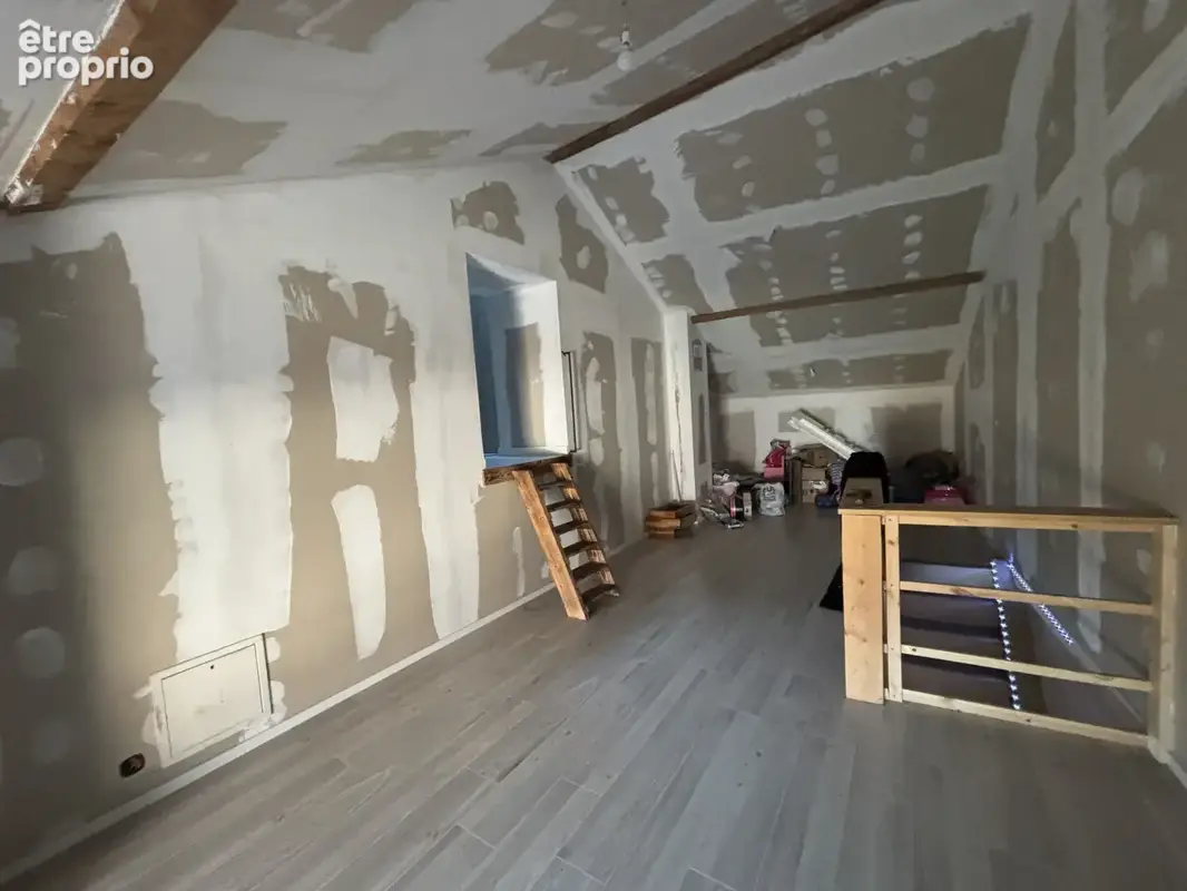 Maison 6 pièces 190 m² à vendre à Corbonod (01420) - photo 14