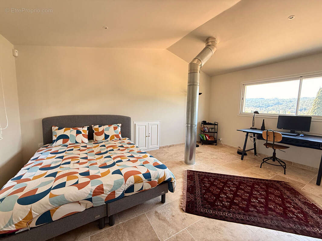 Maison à LA COLLE-SUR-LOUP