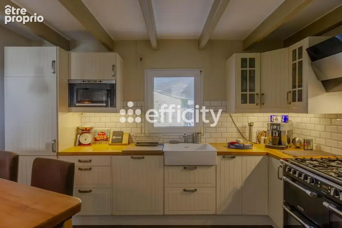 Maison 130 m² à Saint-Xandre  - photo 10