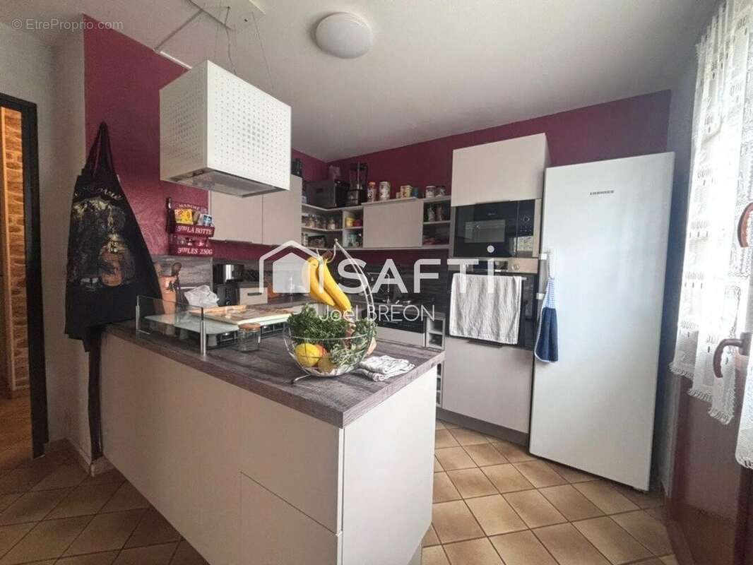 Photo 4 - Maison à SAINT-PIERRE-DE-VARENGEVILLE