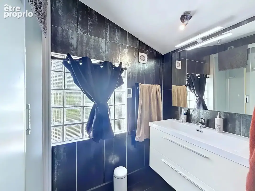 Maison 5 pièces avec piscine et garage à Tourrette-Levens - photo 14