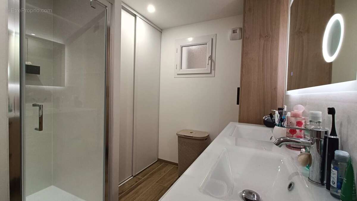 Maison à NEUVILLE-DE-POITOU