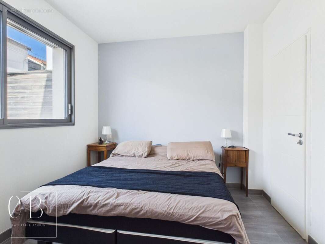 Maison 145 m² à La Rochelle  - photo 8