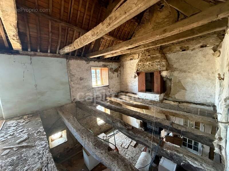 Maison à CARHAIX-PLOUGUER