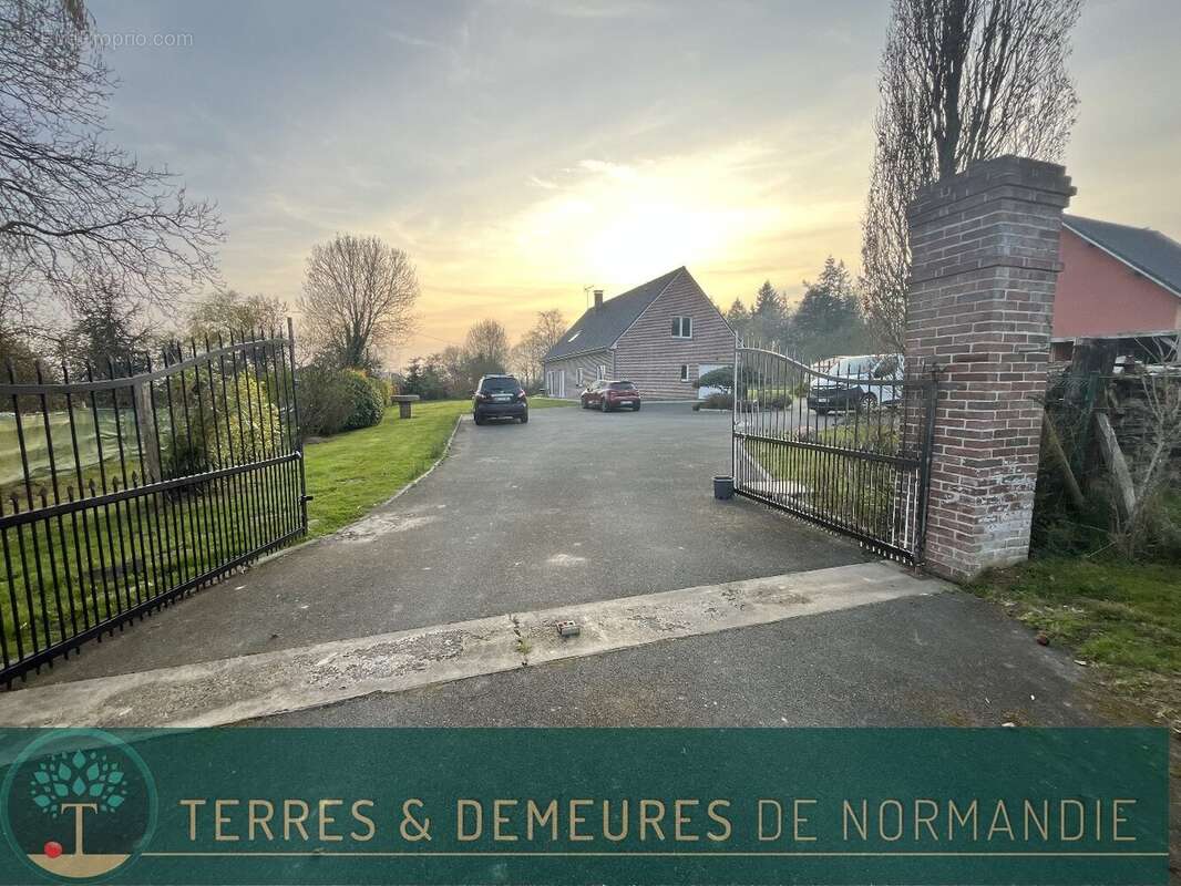 Maison à THIBERVILLE