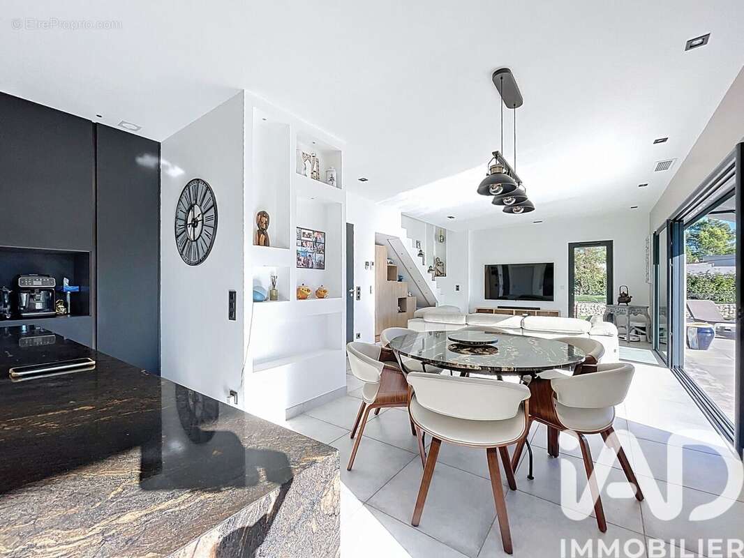 Photo 6 - Maison à BAGNOLS-EN-FORET